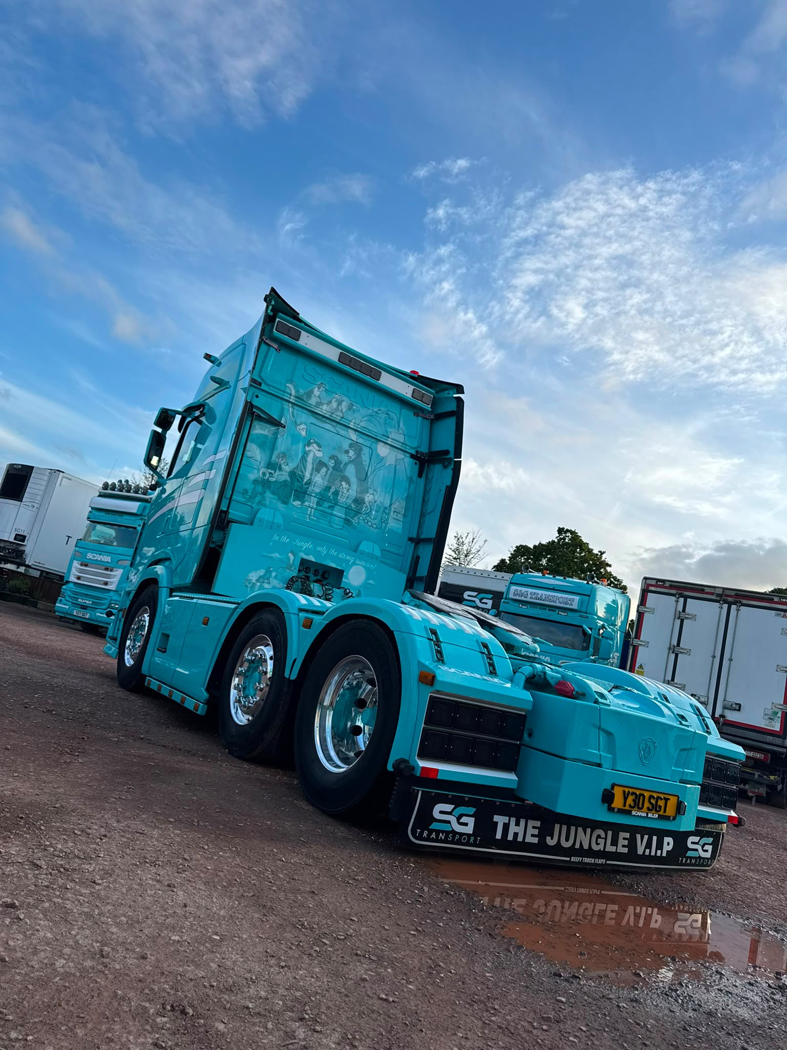 S&G Transport show truck chassis